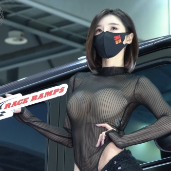 모델 송주아 시스루룩 비치는 브라 - 오토살롱 2021